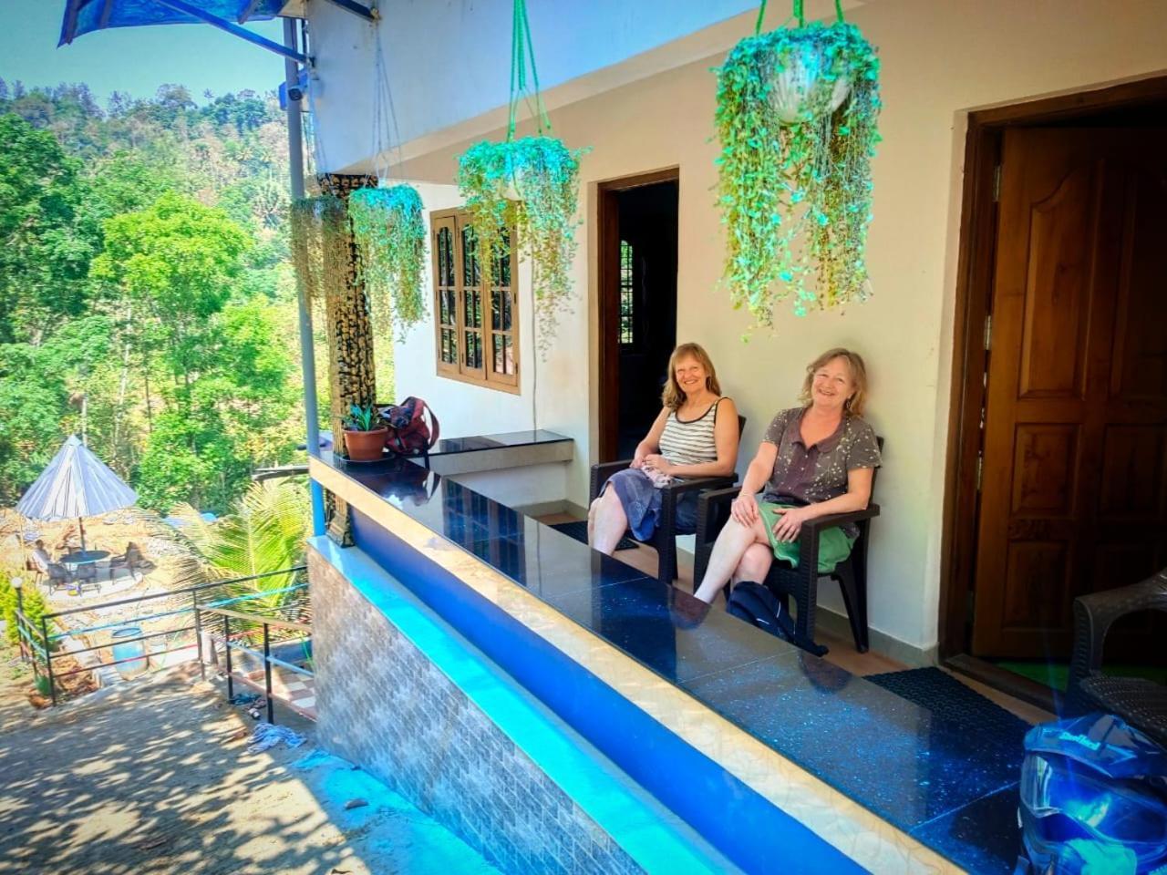 Mistey Valley Munnar Villa Anachal Exterior foto